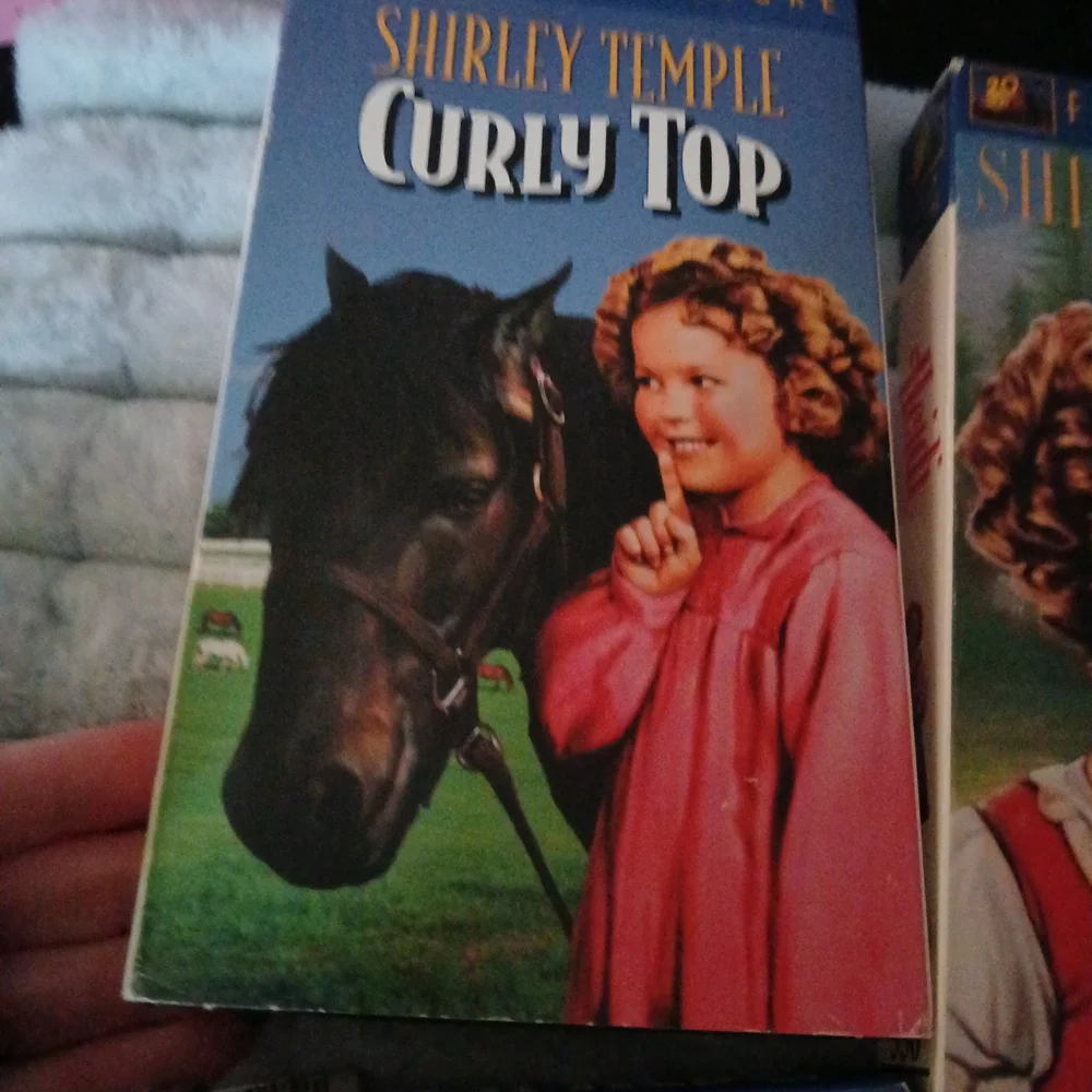 Shirley Temple Classic VHS Collection - Blue & Pink Covers